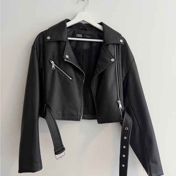 Zara Women's Black Cropped Leather Jacket - Picture 4 of 4